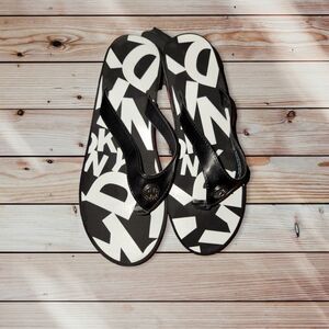 Donna Karan New York Circa 1989 Black & White Logo Wedge Thong Sandals 6.